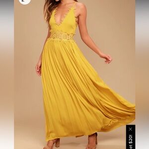 This is Love Lulu’s maxi dress M like new! ☀️